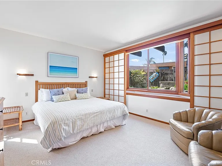1911 Ocean Way — Photo 15