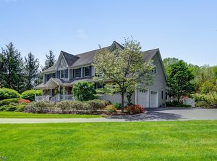 35 Centerville Rd, Branchburg, NJ 08876