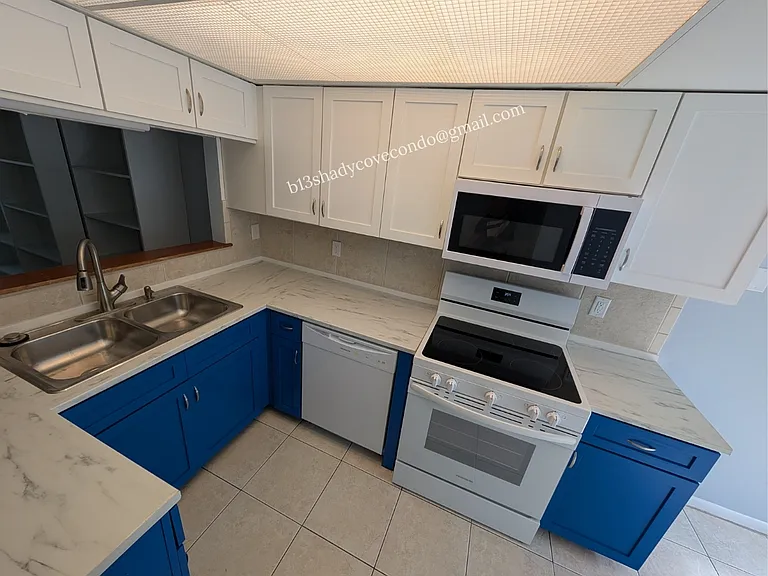 5568 La Moya Ave #B13 — Photo 1
