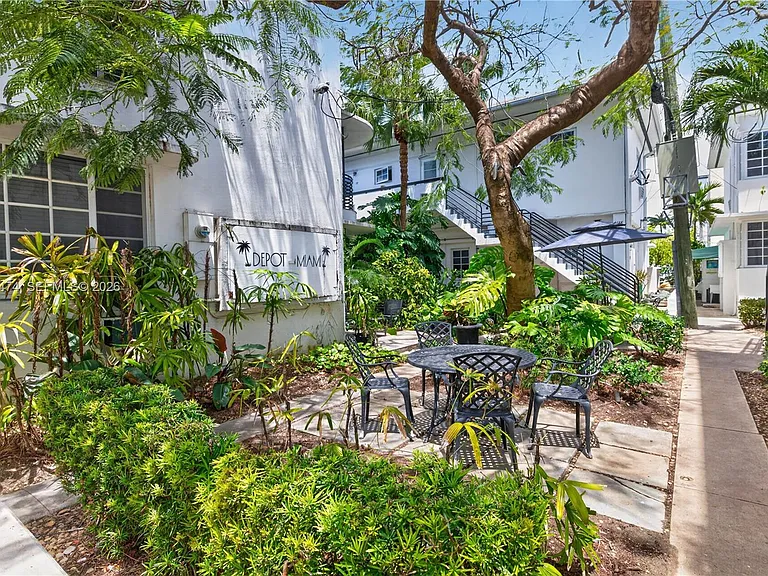 1601 Jefferson Ave #TH — Photo 43