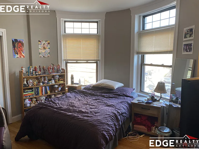 1914 Beacon St #2 — Photo 6