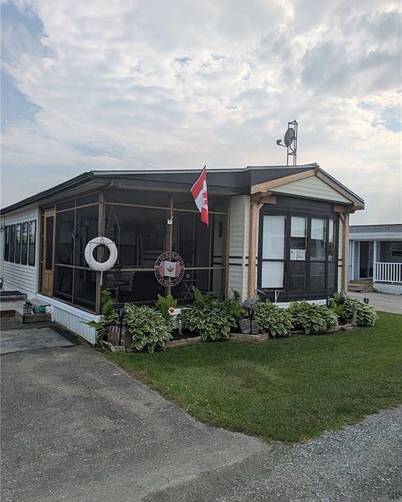 1st image of 92 Clubhouse Rd #51