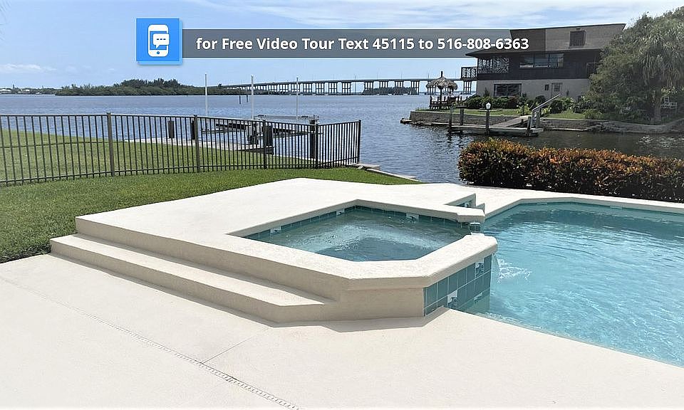 1st image of 5 Dolphin Dr