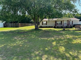 3395 Delaware Dr, Dalzell, SC 29040
