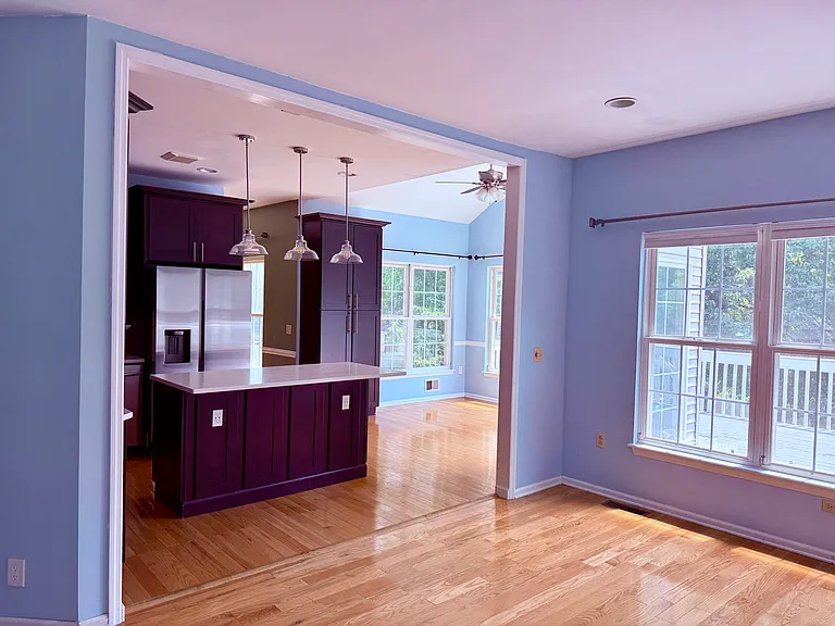 21 Stapleton Ct — Photo 2
