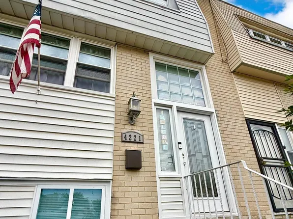 4221 Fairdale Rd, Philadelphia, PA 19154