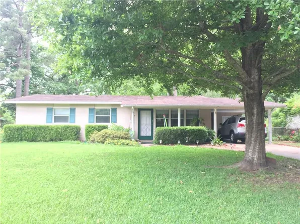 718 Wilshire Rd, Mobile, AL 36609