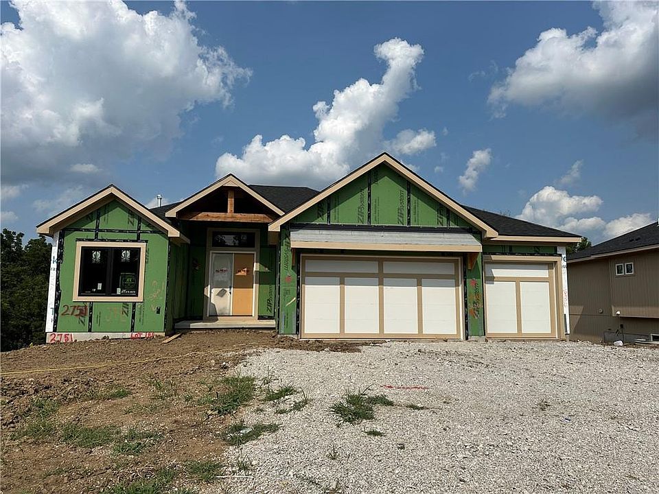 2nd image of 2751 SW Heartland Rd