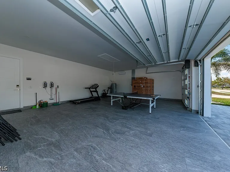 4024 Chiquita Blvd S — Photo 27
