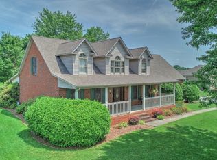 139 Landon Dr, Mt Carmel, TN 37645