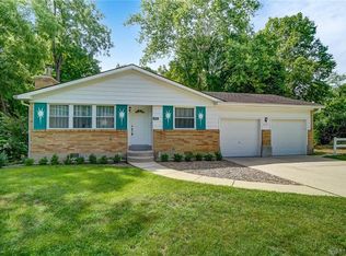 3953 Sloping Dr, Bellbrook, OH
