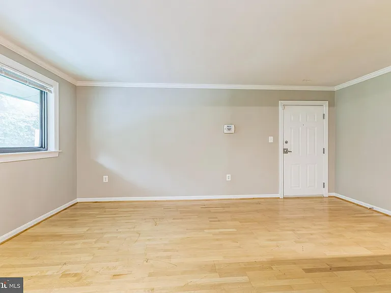 3105 Naylor Rd SE #304 — Photo 14