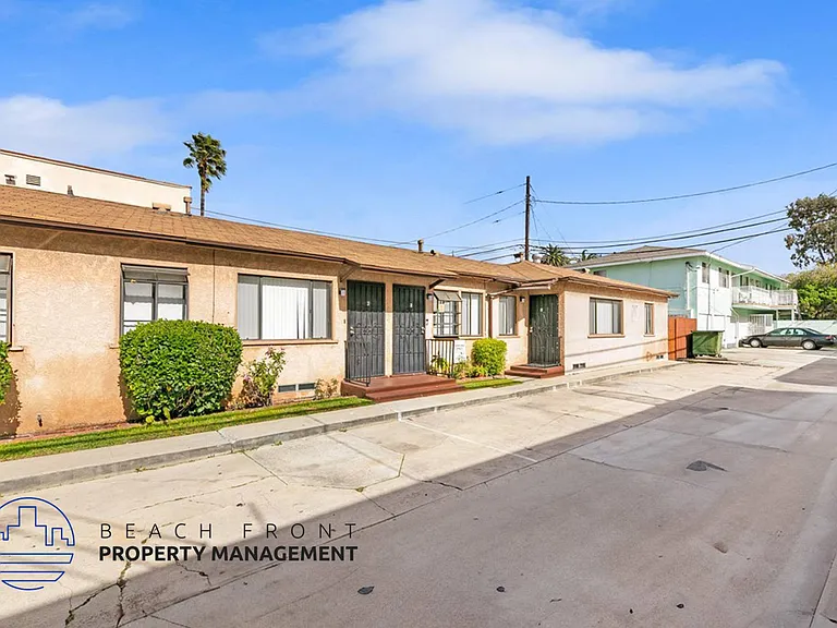 724 Temple Ave. — Photo 6