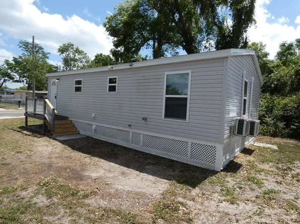 6307 20th St, Zephyrhills, FL 33542