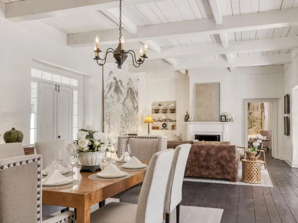 150 Littlefield Rd, Monterey, CA 93940