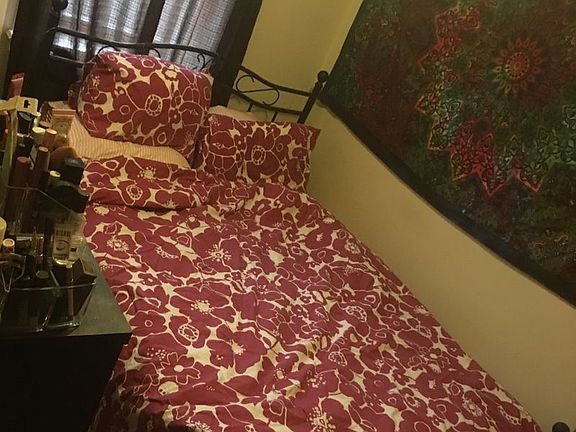 4th image of 2078 28th St APT 2A