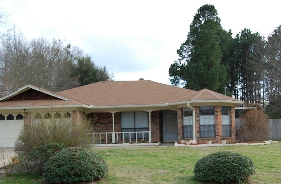 1st image of 10585 Clear Cove Dr