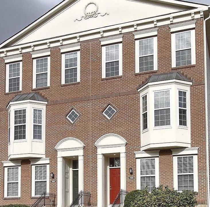 1st image of 1334 Laurel Park Dr