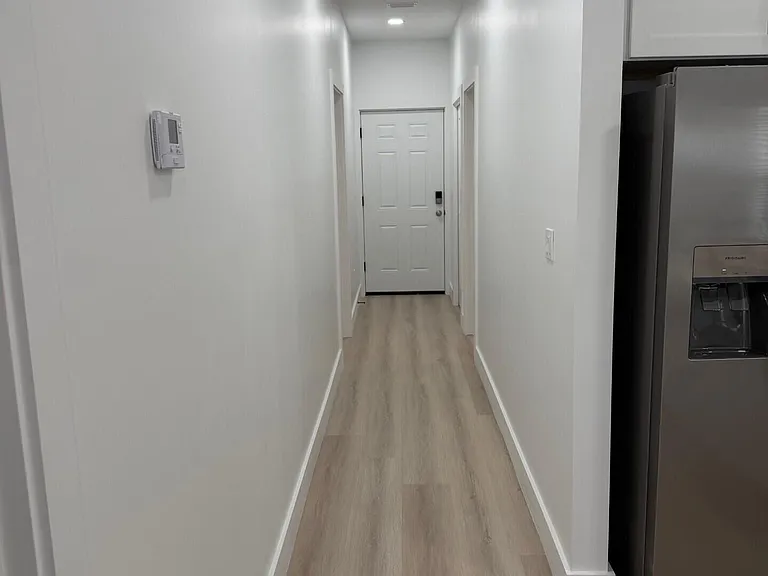 2512 N Bonita Ave — Photo 9