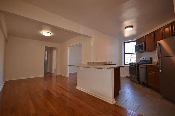 Rented by Silverstein Collection LLC  | media 26