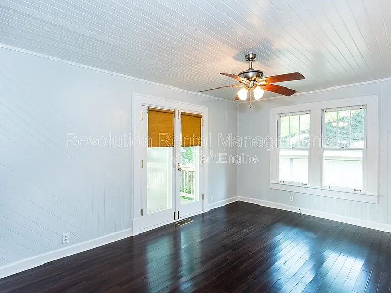 535 Atlanta Ave SE — Photo 24