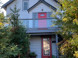 1405 N 9th Ave E, Duluth, MN 55805