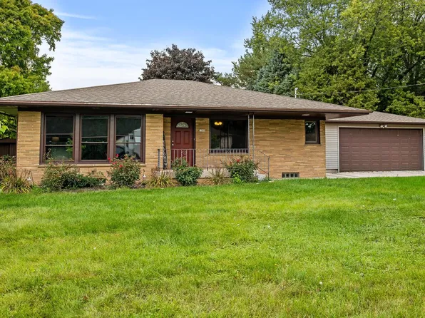 1346 Marshall AVENUE, Cleveland, WI 53015