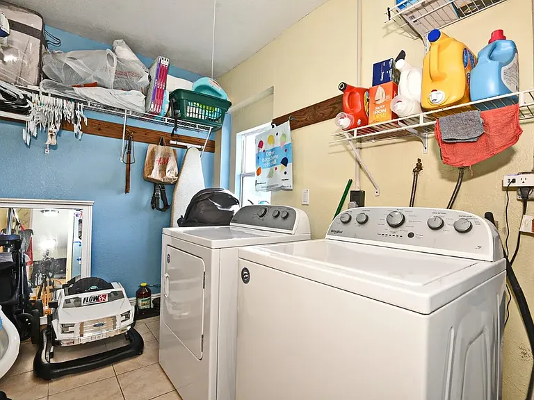 530 Bern Ct — Photo 15