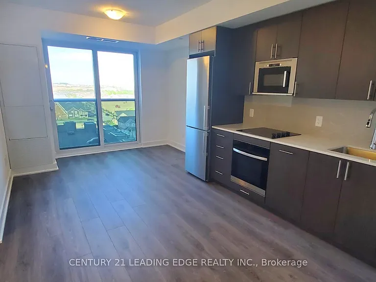 2545 Simcoe St N #803 — Photo 6