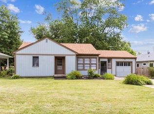 803 9th Ave, Coralville, IA 52241