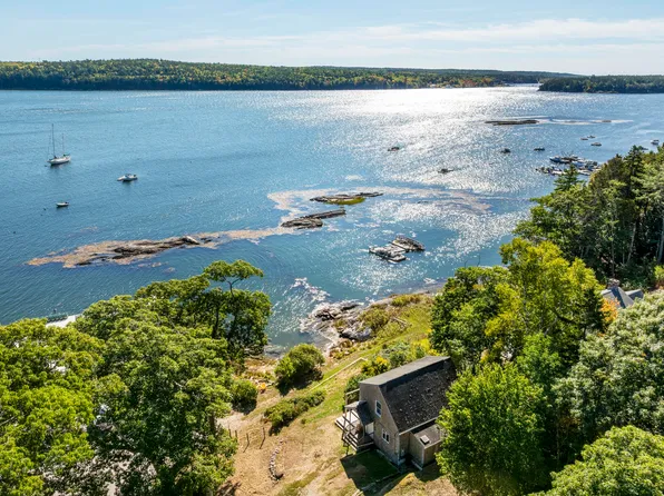 66 Holbrook Street, Harpswell, ME 04079