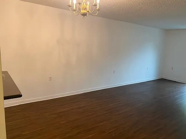 3400 N Arnoult Rd #101 — Photo 5
