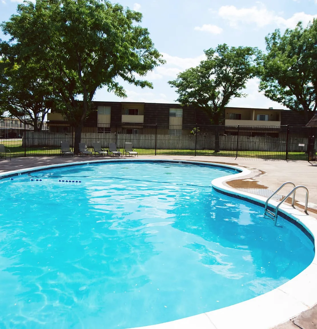 Ridgecrest Apartments — Photo 3