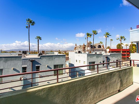3rd image of 13337 Beach Ave #Penthouse 410