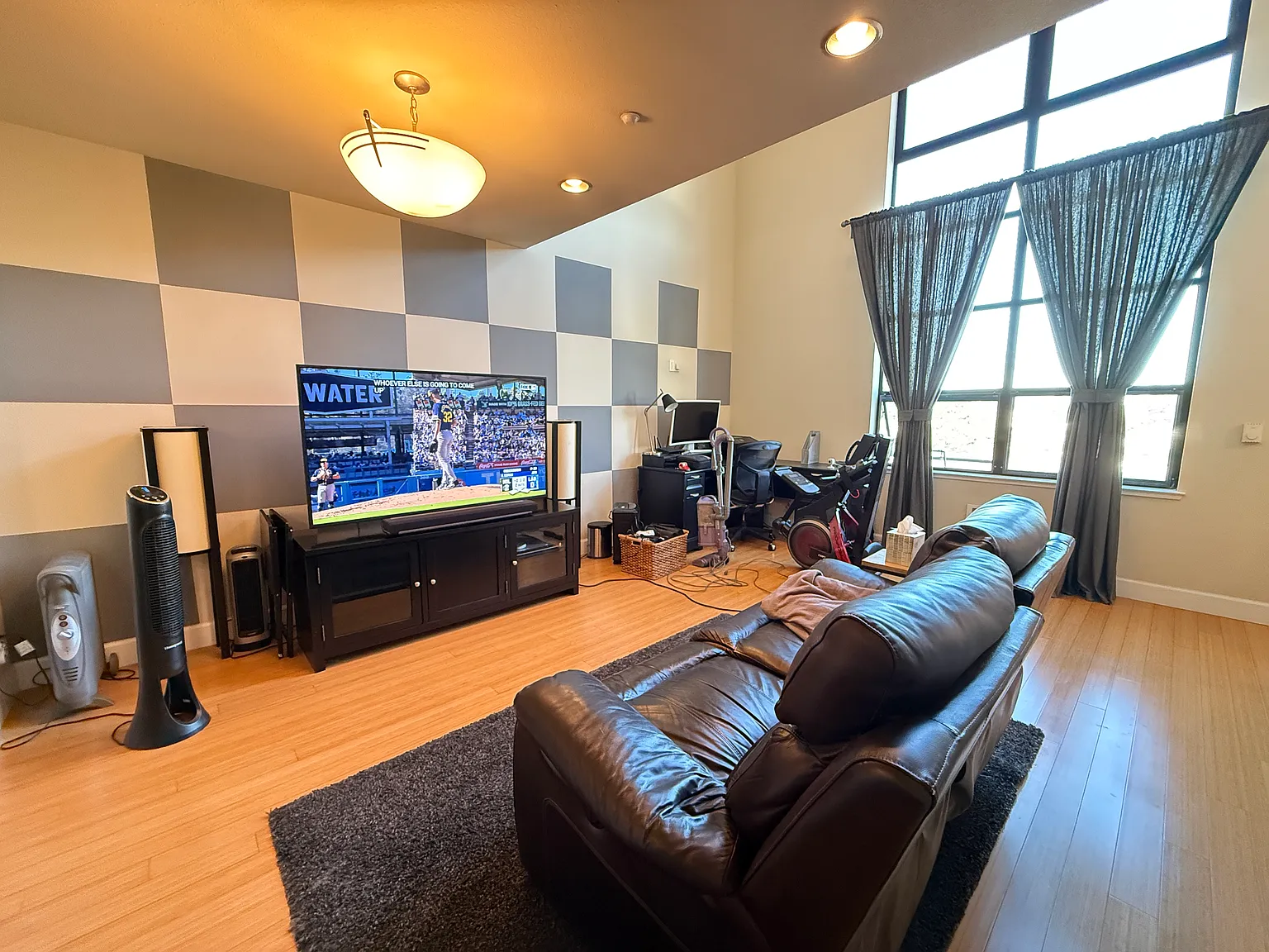 1 bed, 1.5 bath, 950 sqft, $3,200 — Photo 4