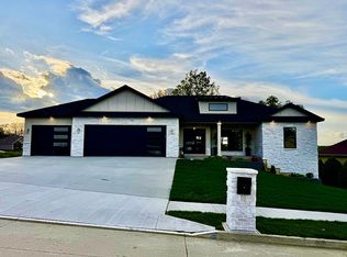 4305 Peregrine Pl, Columbia, MO 65202