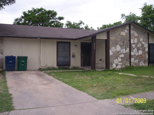2nd image of 5402 Red Sky St