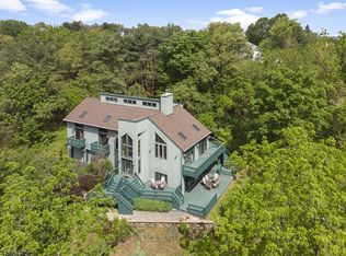 10 E View Ct, Flemington, NJ 08822