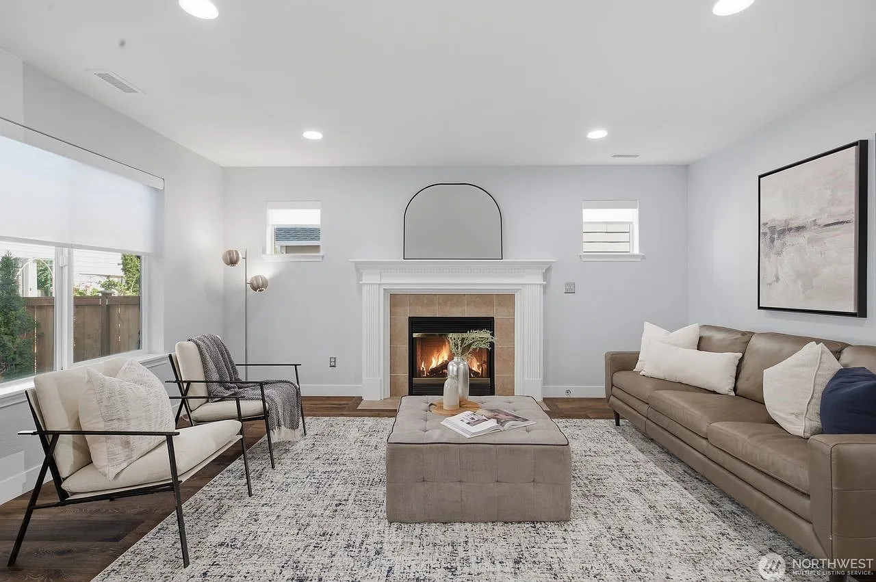 4 bed, 2480 sqft, $4,500 — Photo 4