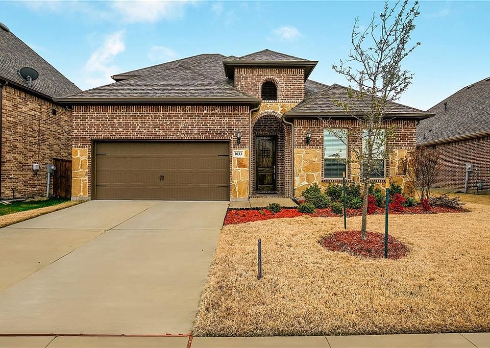1st image of 1033 Pampa Dr