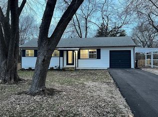 17126 Chula Vista Dr, Belton, MO 64012