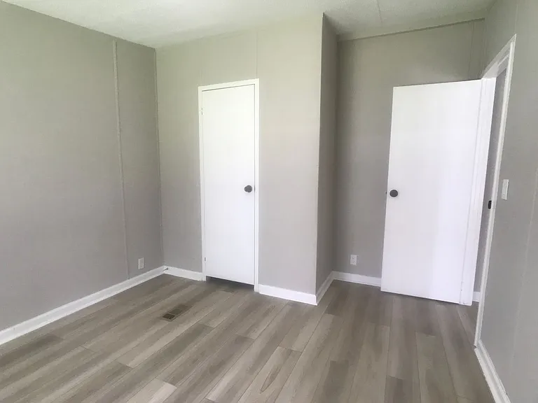 6803 Waters Ave — Photo 24