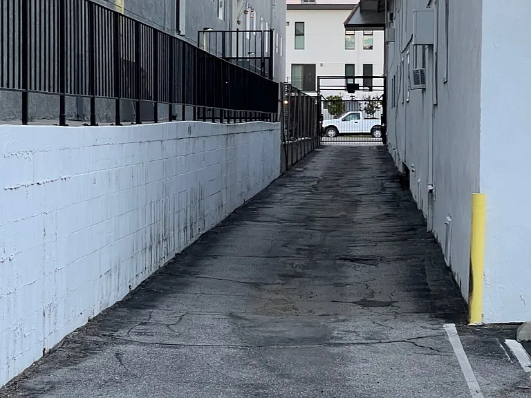 drive to exit from parking lot