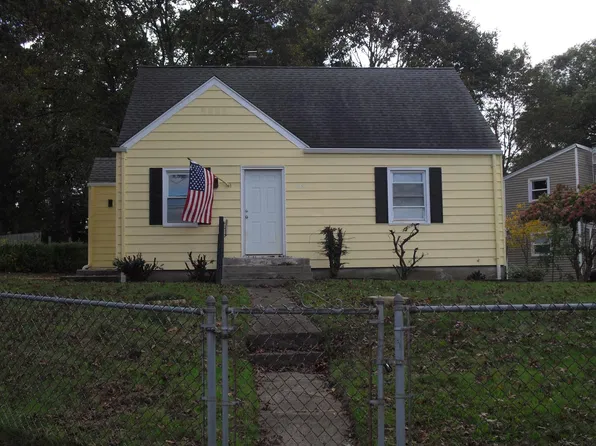 248 Moran St, Waterbury, CT 06704