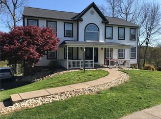 307 Mossy Oak Dr, Cranberry Township, PA