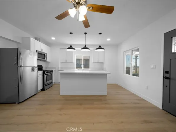 1438 N Summit Ave, Pasadena, CA 91103