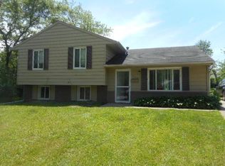2502 Pomo Ct, Chicago Heights, IL