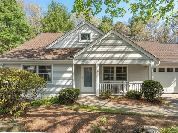 10 Cabot Dr #51, Shrewsbury, MA 01545