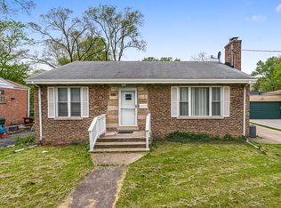 18124 Riegel Rd, Homewood, IL 60430