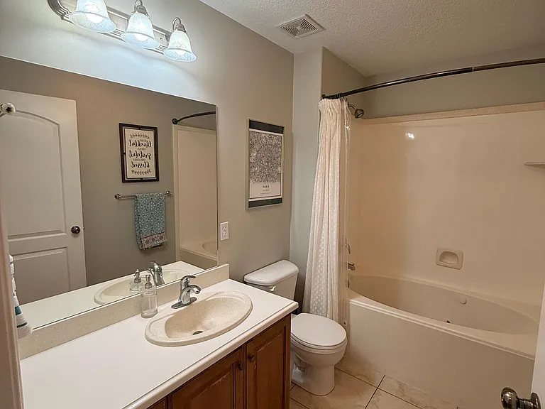 181 N 1200 W #304 — Photo 10